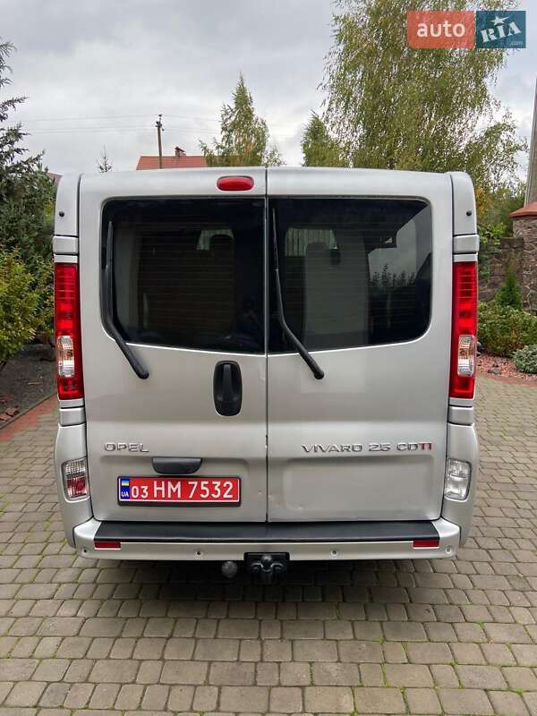Минивэн Opel Vivaro 2012 в Луцке фото 31 Минивэн Opel Vivaro 2012 в Луцке