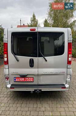 Мінівен Opel Vivaro 2012 в 