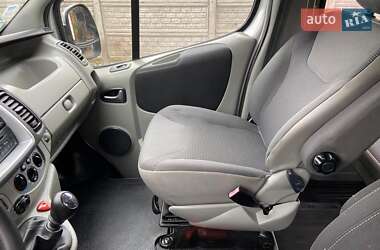 Мінівен Opel Vivaro 2012 в 