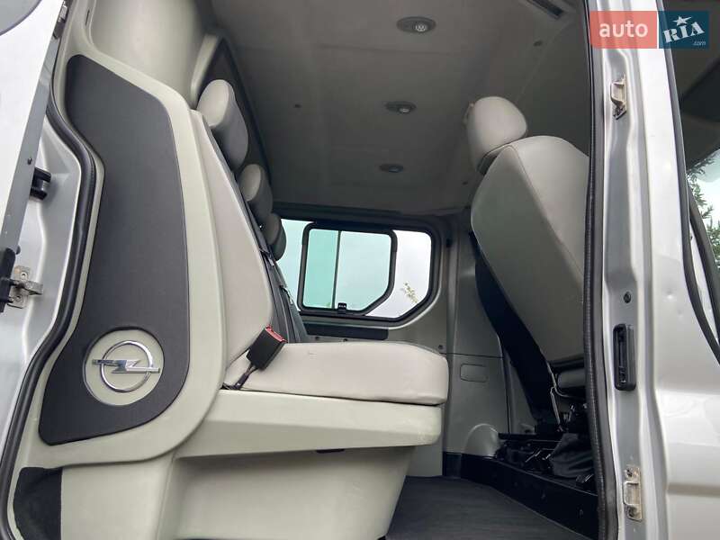 Минивэн Opel Vivaro 2012 в Луцке фото 42 Минивэн Opel Vivaro 2012 в Луцке