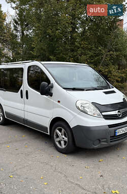 Минивэн Opel Vivaro 2011 в 