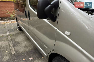 Минивэн Opel Vivaro 2013 в 