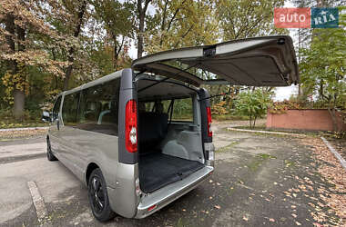 Минивэн Opel Vivaro 2013 в 
