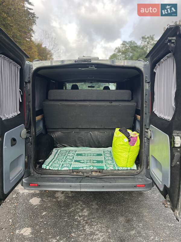 Минивэн Opel Vivaro 2011 в Хмельницком