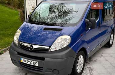 Мінівен Opel Vivaro 2008 в Ужгороді