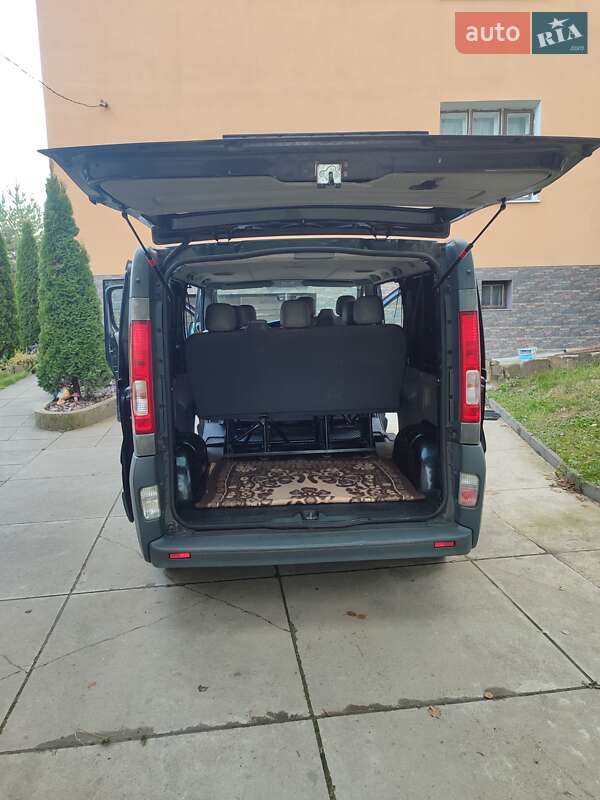 Мінівен Opel Vivaro 2012 в Бориславі