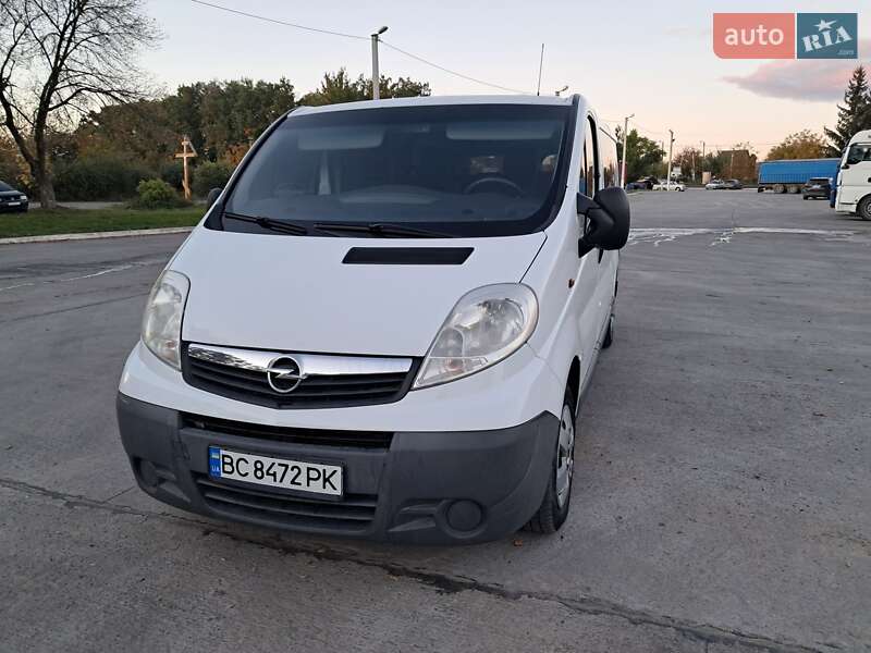 Минивэн Opel Vivaro 2013 в Виннице