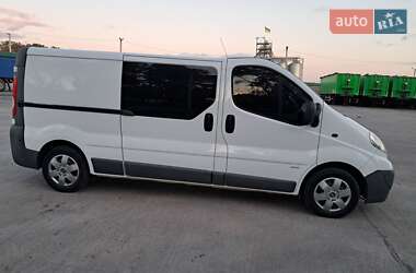 Минивэн Opel Vivaro 2013 в 
