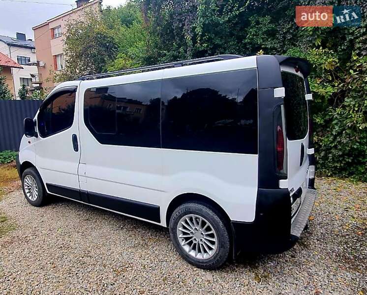 Минивэн Opel Vivaro 2004 в Ивано-Франковске фото 7 Минивэн Opel Vivaro 2004 в Ивано-Франковске