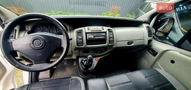 Минивэн Opel Vivaro 2004 в Ивано-Франковске фото 12 Минивэн Opel Vivaro 2004 в Ивано-Франковске