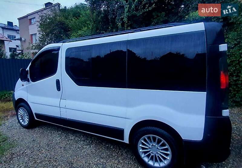 Минивэн Opel Vivaro 2004 в Ивано-Франковске фото 17 Минивэн Opel Vivaro 2004 в Ивано-Франковске