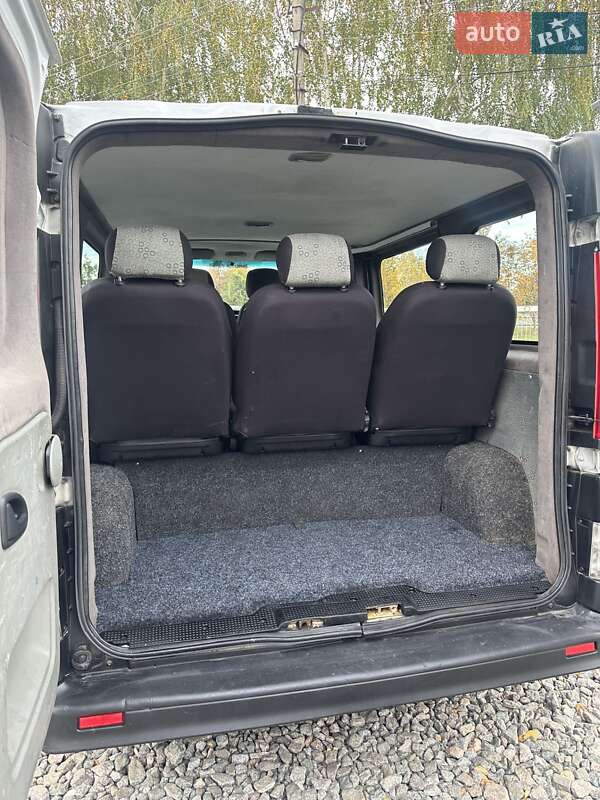 Минивэн Opel Vivaro 2007 в Смеле