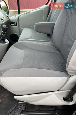Грузовой фургон Opel Vivaro 2014 в 