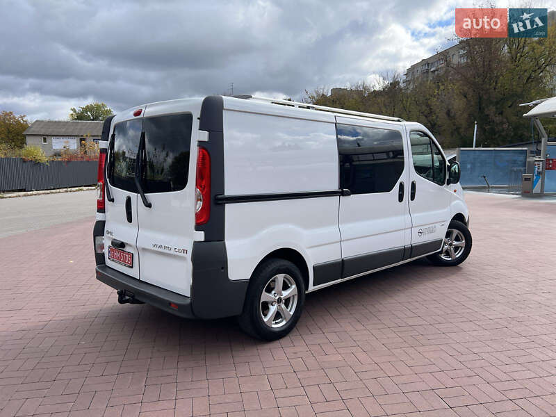 Мінівен Opel Vivaro 2014 в Рівному фото 4 Мінівен Opel Vivaro 2014 в Рівному