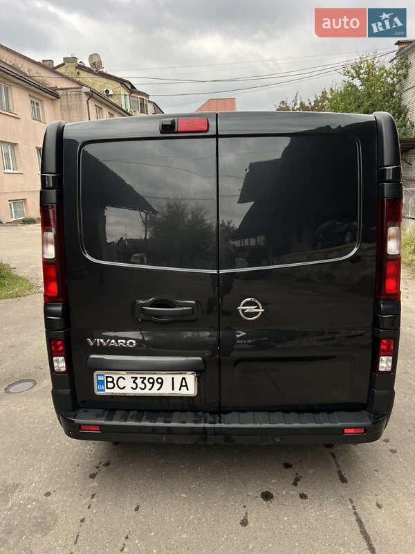 Мінівен Opel Vivaro 2017 в Львові фото 7 Мінівен Opel Vivaro 2017 в Львові