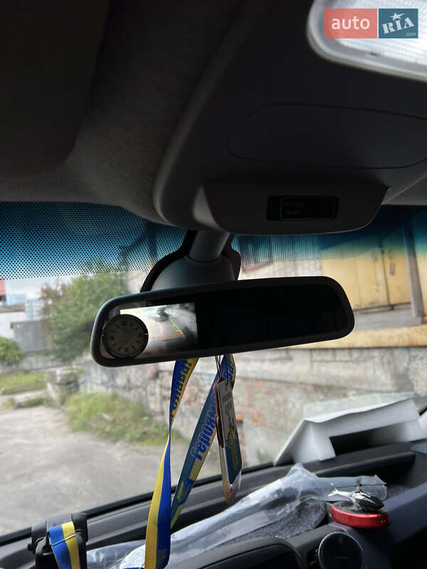 Мінівен Opel Vivaro 2017 в Львові фото 20 Мінівен Opel Vivaro 2017 в Львові