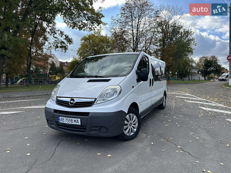 Минивэн Opel Vivaro 2014 в Виннице