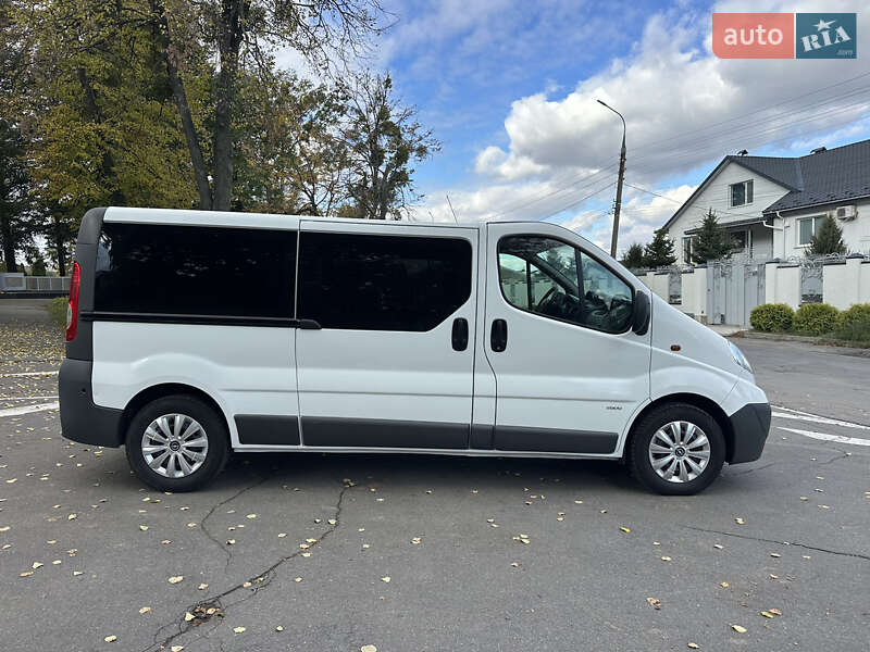 Минивэн Opel Vivaro 2014 в Виннице
