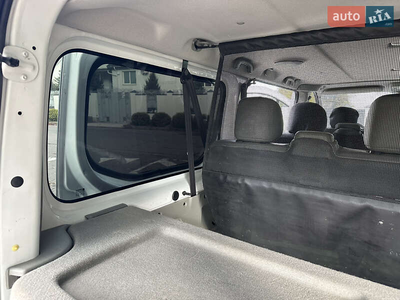 Минивэн Opel Vivaro 2014 в Виннице