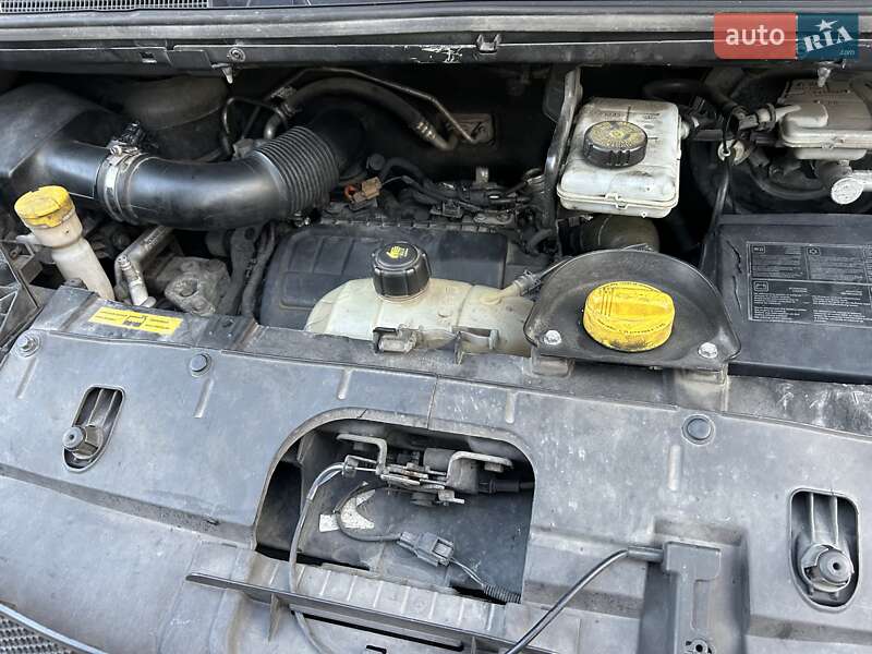 Мінівен Opel Vivaro 2015 в Бершаді