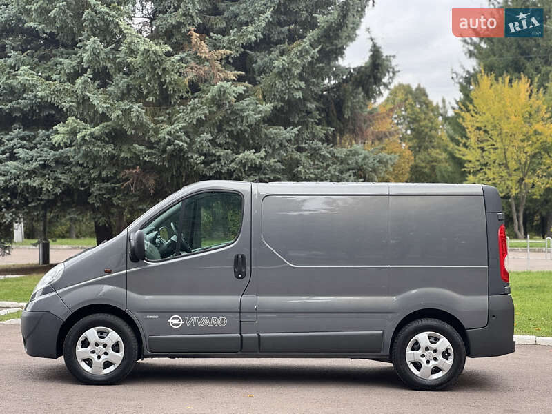 Вантажний фургон Opel Vivaro 2013 в Рівному фото 9 Вантажний фургон Opel Vivaro 2013 в Рівному