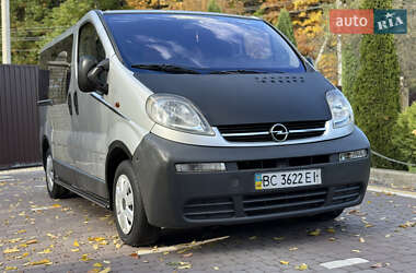Минивэн Opel Vivaro 2002 в Косове
