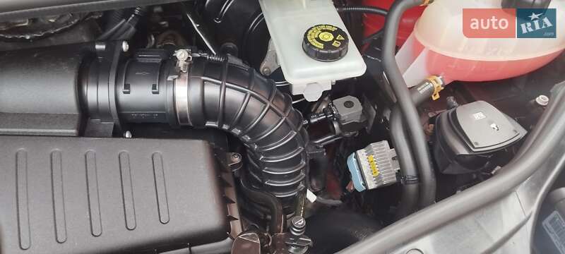 Грузовой фургон Opel Vivaro 2013 в Радомышле фото 15 Грузовой фургон Opel Vivaro 2013 в Радомышле