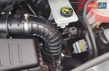 Вантажний фургон Opel Vivaro 2013 в  фото 15 Вантажний фургон Opel Vivaro 2013 в