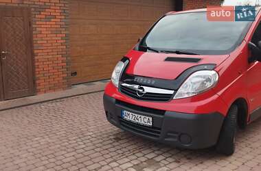 Вантажний фургон Opel Vivaro 2013 в  Вантажний фургон Opel Vivaro 2013 в
