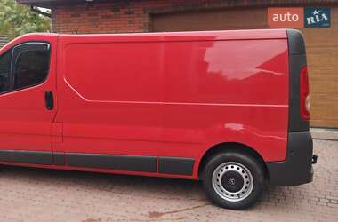 Вантажний фургон Opel Vivaro 2013 в  фото 2 Вантажний фургон Opel Vivaro 2013 в