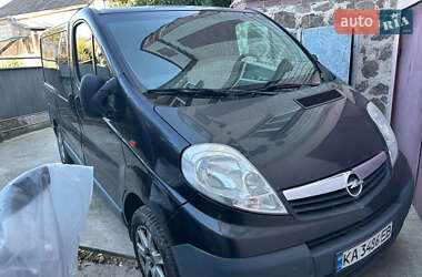 Вантажний фургон Opel Vivaro 2013 в Василькові