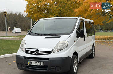 Мінівен Opel Vivaro 2006 в Рівному