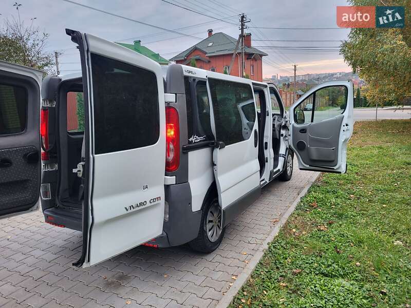 Мінівен Opel Vivaro 2007 в Хмельницькому