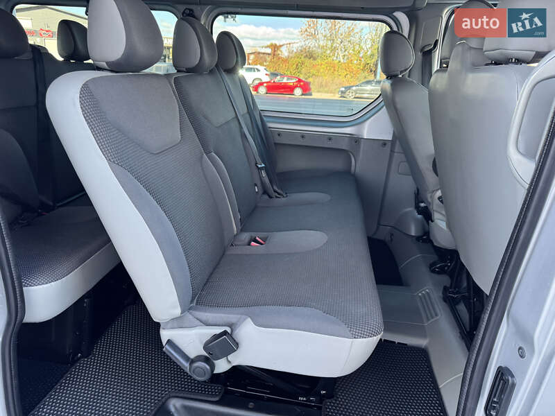 Минивэн Opel Vivaro 2011 в Ивано-Франковске фото 97 Минивэн Opel Vivaro 2011 в Ивано-Франковске