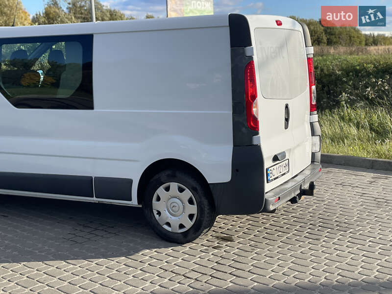 Мінівен Opel Vivaro 2012 в Львові
