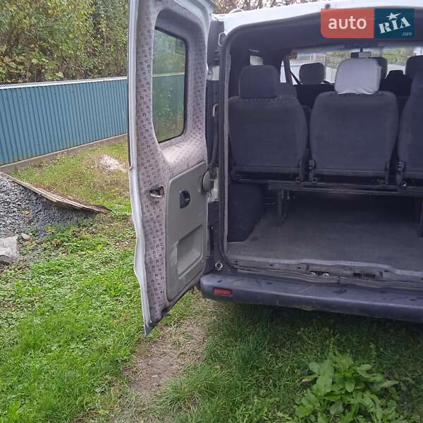 Мінівен Opel Vivaro 2004 в Дунаївцях