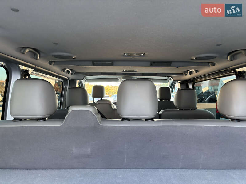 Минивэн Opel Vivaro 2011 в Коломые