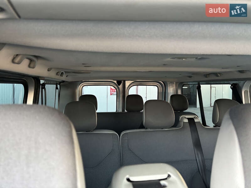 Минивэн Opel Vivaro 2011 в Коломые