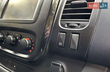 Грузовой фургон Opel Vivaro 2017 в  фото 48 Грузовой фургон Opel Vivaro 2017 в