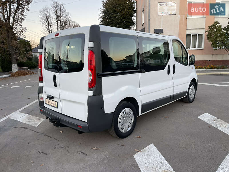 Минивэн Opel Vivaro 2011 в Радивилове