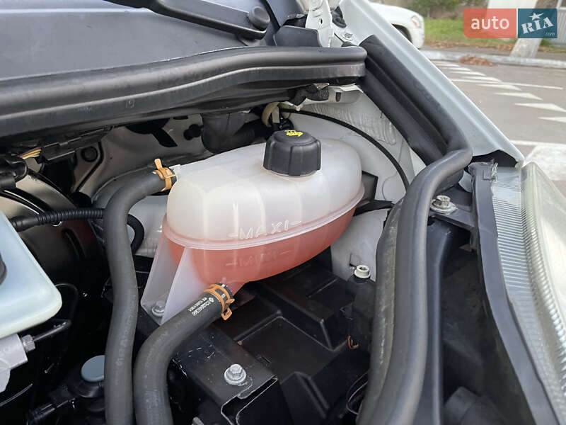 Минивэн Opel Vivaro 2011 в Радивилове