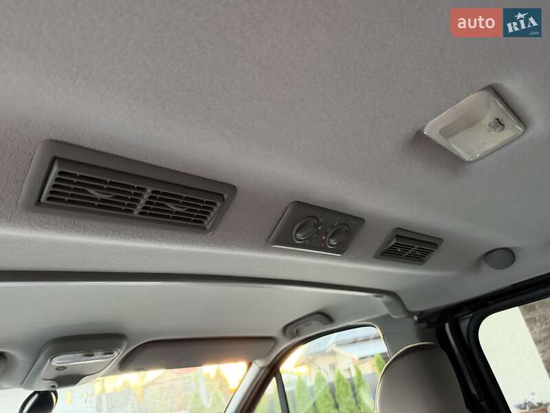 Минивэн Opel Vivaro 2013 в Черновцах фото 40 Минивэн Opel Vivaro 2013 в Черновцах
