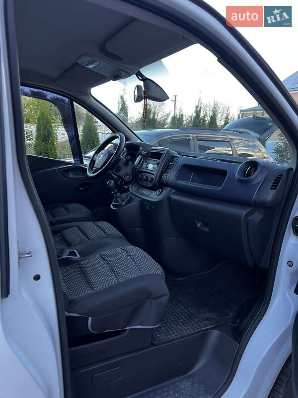 Грузовой фургон Opel Vivaro 2015 в Дублянах фото 16 Грузовой фургон Opel Vivaro 2015 в Дублянах