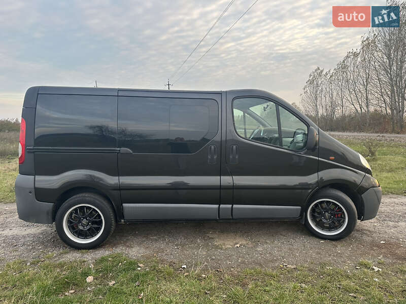 Минивэн Opel Vivaro 2007 в Ровно фото 12 Минивэн Opel Vivaro 2007 в Ровно