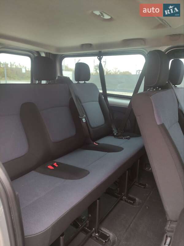 Минивэн Opel Vivaro 2015 в Бартатовом фото 61 Минивэн Opel Vivaro 2015 в Бартатовом