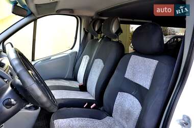 Минивэн Opel Vivaro 2007 в 