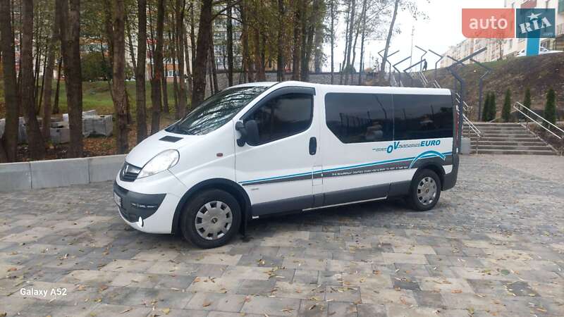 Opel Vivaro 2013