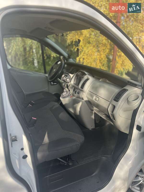 Минивэн Opel Vivaro 2008 в Одессе