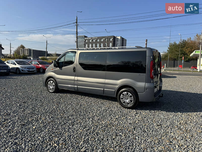 Минивэн Opel Vivaro 2013 в Черновцах фото 3 Минивэн Opel Vivaro 2013 в Черновцах