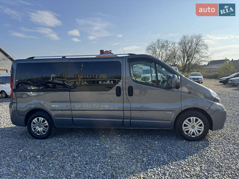 Минивэн Opel Vivaro 2013 в Черновцах фото 13 Минивэн Opel Vivaro 2013 в Черновцах